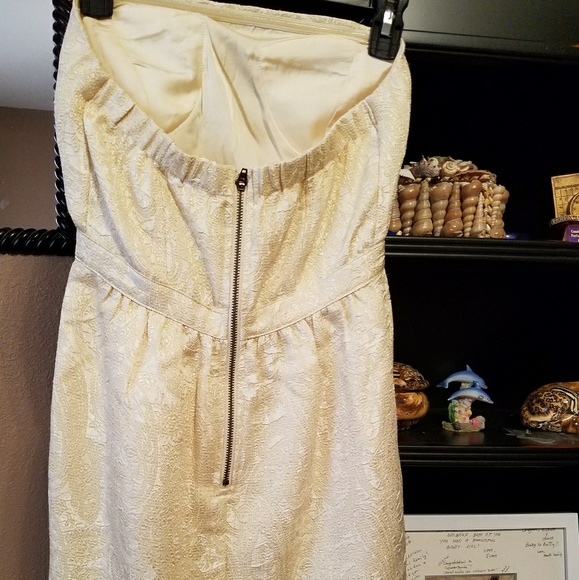 Dress - Picture 3 of 6